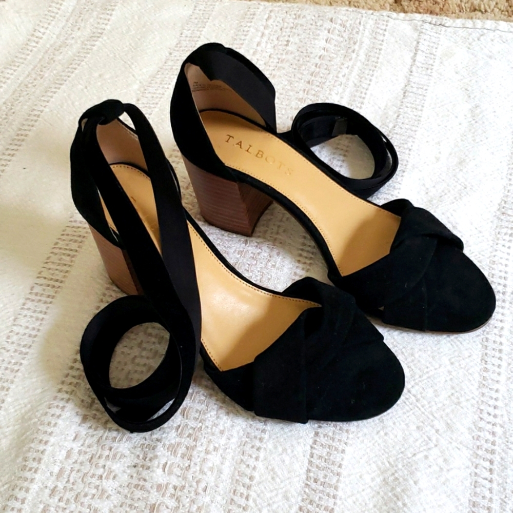 Talbots suede chunky wedge heel, lace up ankle, women's size 7, wedding guest